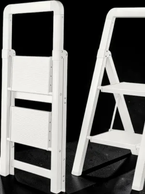 Veloravine 2-Step Folding Aluminum Ladder, White Finish, Non-Slip Wide Pedals, 330 lbs Capacity